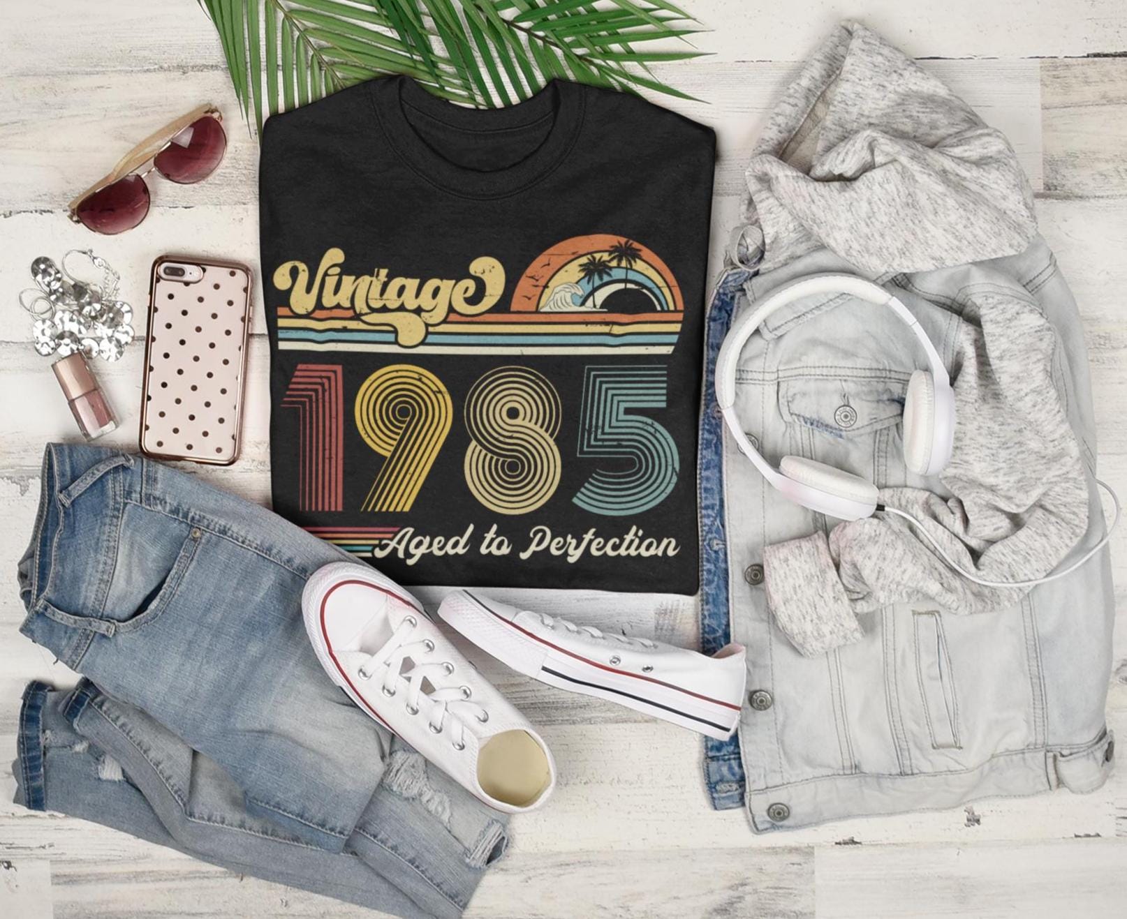 40th Birthday Shirt – Age to Perfection Tee – Retro Vintage Style Unisex T-Shirt – Gift for 40 Year Old Men & Women