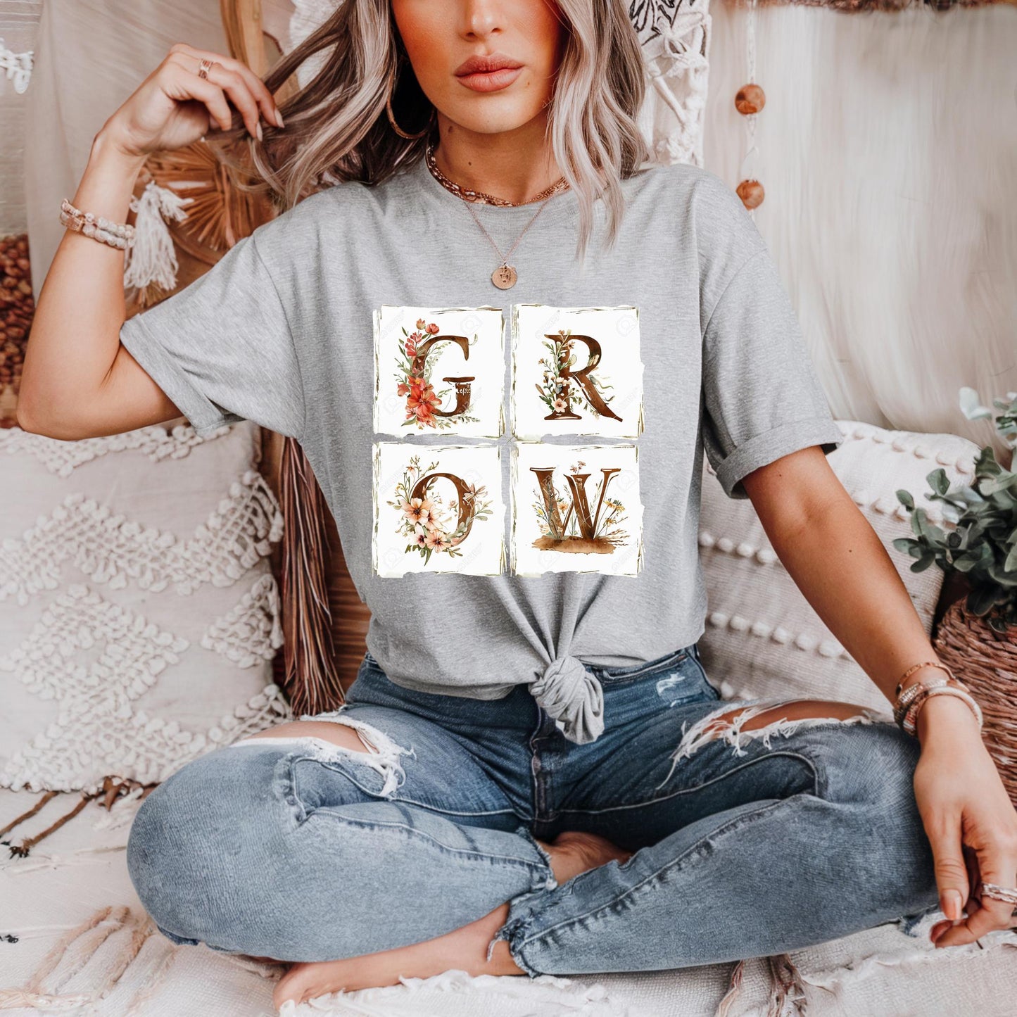 GROW Floral Lettering Tee | Organic Cotton Botanical Growth T-Shirt | Unisex Garden Quote Graphic | Relaxed Fit Nature Lover Gift